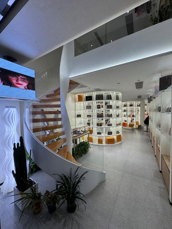 来宾回收奢侈品店